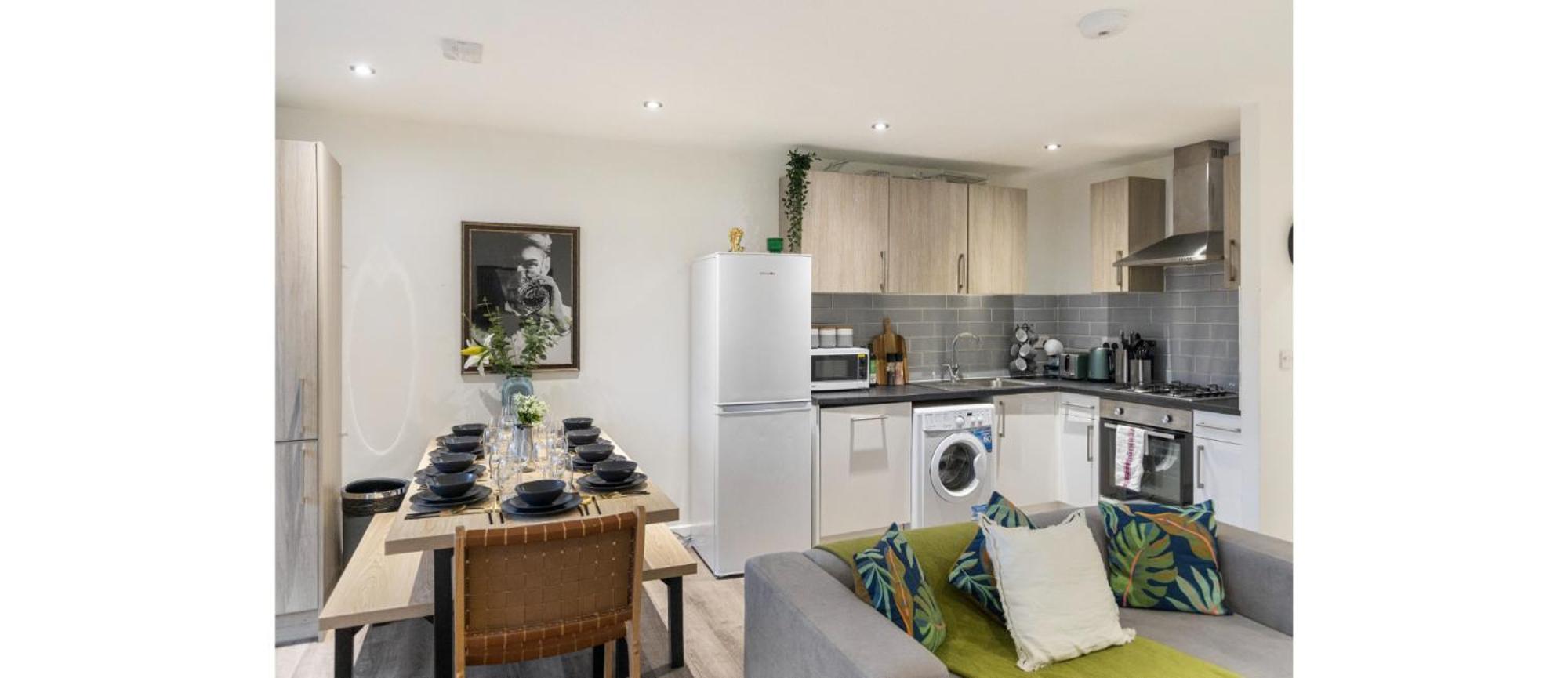 Appartamento A Splash Of Color: Spacious & Funky 3-br Flat Londra