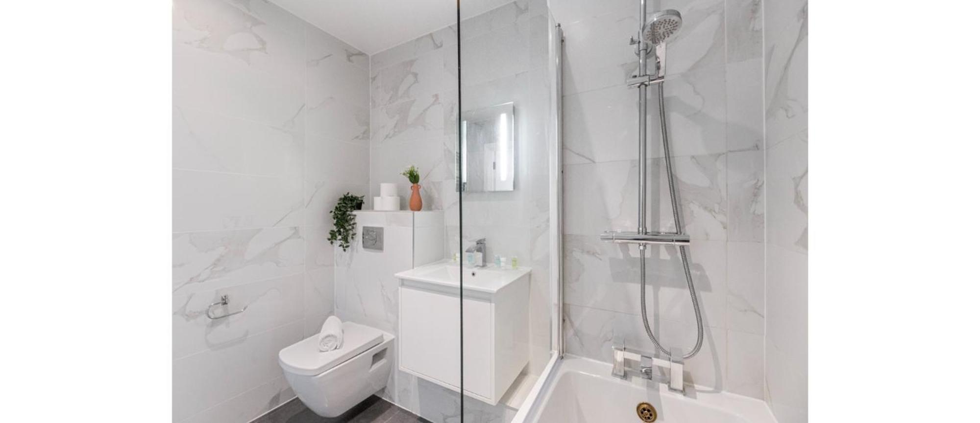 Appartamento A Splash Of Color: Spacious & Funky 3-br Flat
