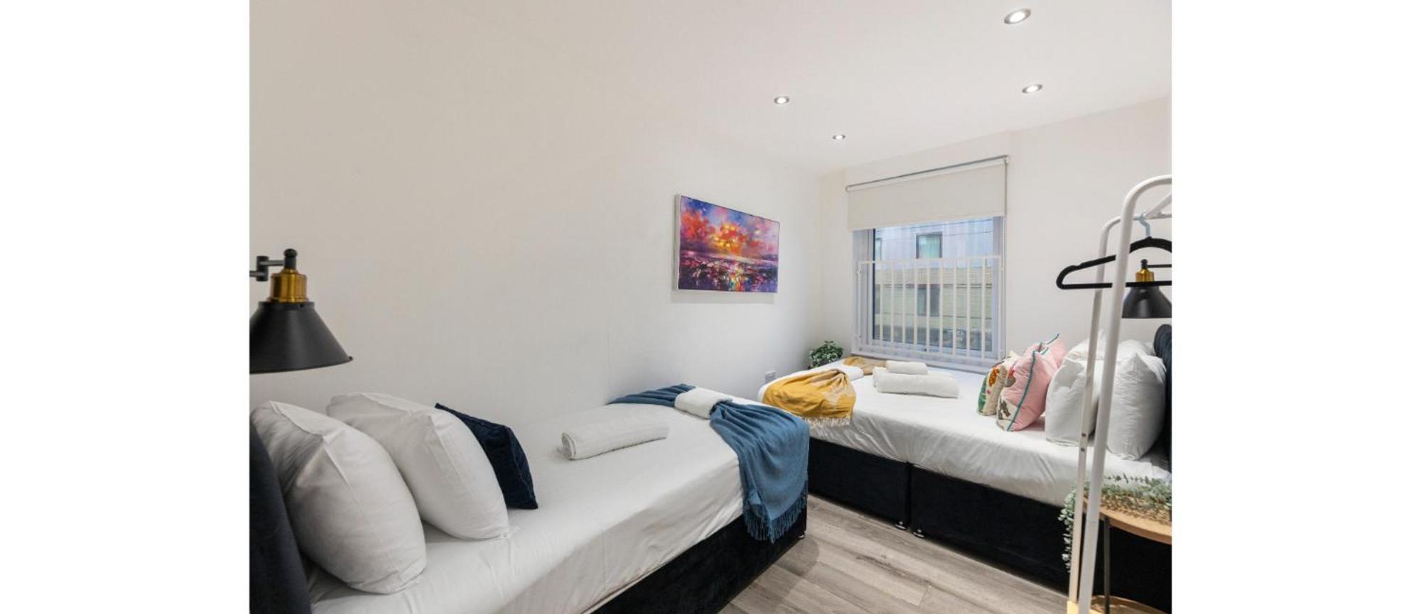 Appartamento A Splash Of Color: Spacious & Funky 3-br Flat